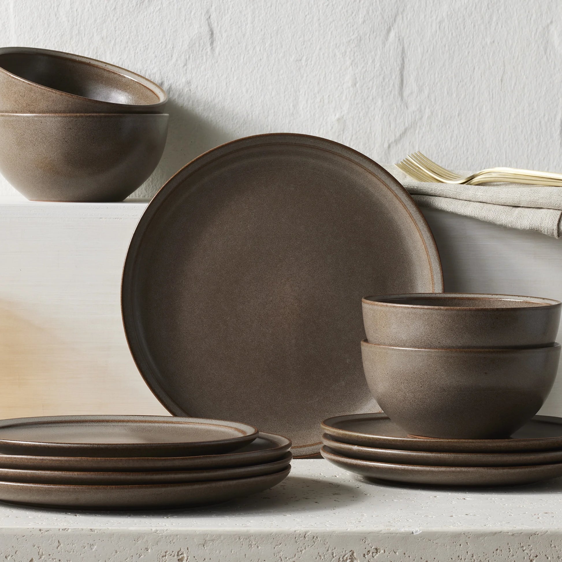 Better Homes and Gardens Banks Brown 12-Piece Stoneware Dinnerware Set