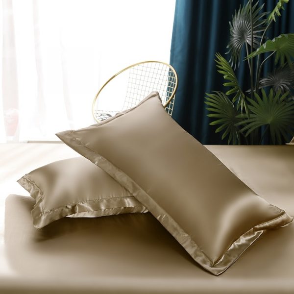 Silk Bedding Set with Duvet Cover Bed Sheet Pillowcase Luxury Satin Bedsheet Solid Color Double Single 2